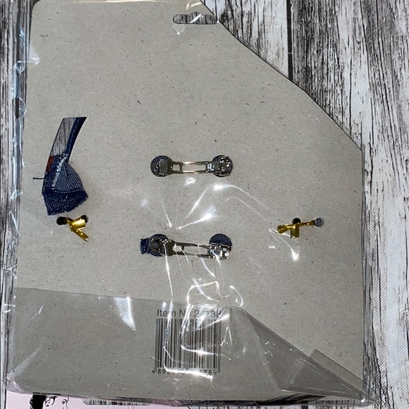 Girls hair accessories bundle - Picture 6 of 6